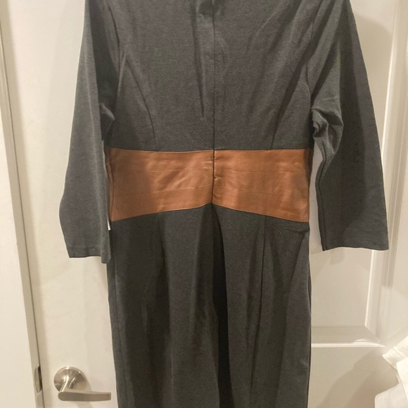 VENUS Gray and Brown Midi Dress - Picture 1 of 5